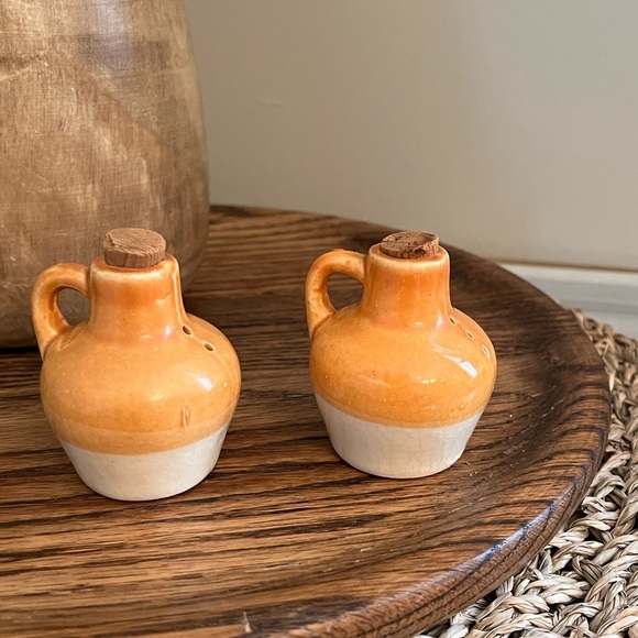 Vintage Old Kentucky Salt And Pepper Shakers‎ - Picture 4 of 5